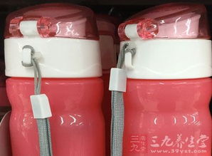 保温杯使用误区 泡茶装果汁请慎重